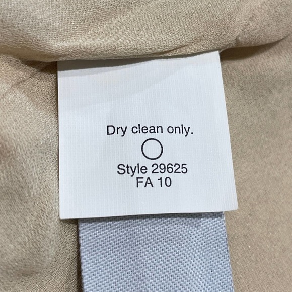 J. Crew Silk Blend Gold Metallic Shimmering Top NWT Size 4 - Picture 10 of 11